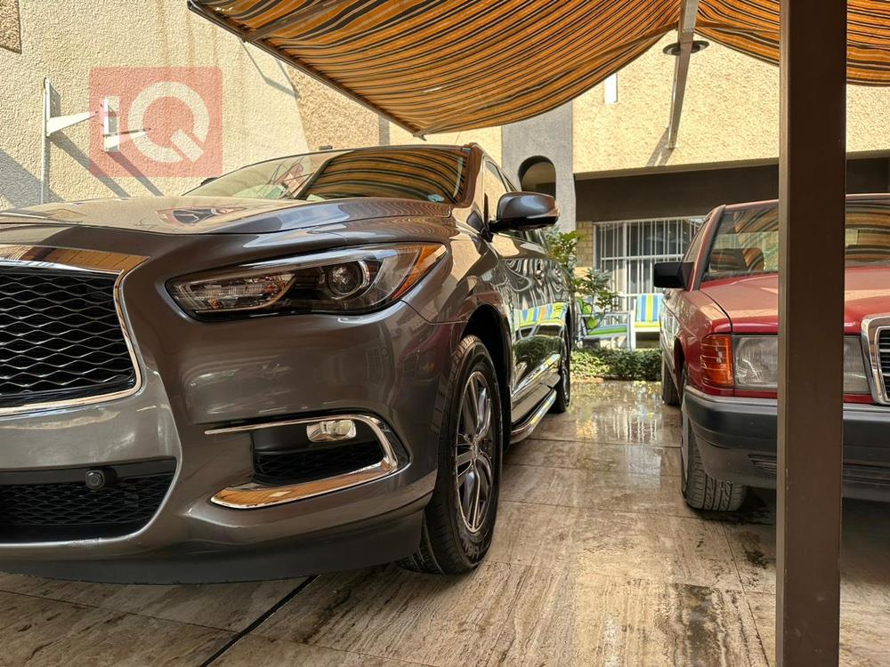 انفنتي QX60